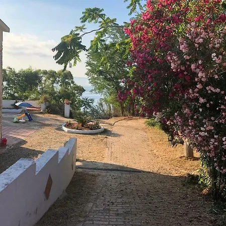 Magico Tramonto A Picco Sul Mare Semesterbostad